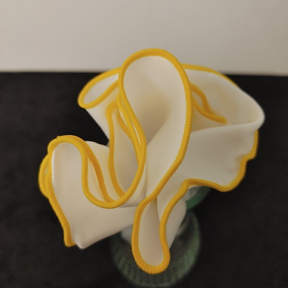 MEN'S ROUND HANKY POCKET SQUARE.S - Picture 2 of 3